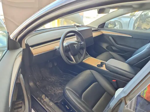 5YJ3E1EA7PF659324 2023 TESLA MODEL 3 - Image 8