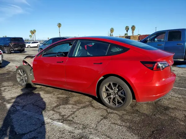 5YJ3E1EA7PF664734 2023 TESLA MODEL 3 - Image 2