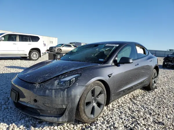 5YJ3E1EA7PF668587 2023 TESLA MODEL 3 - Image 1
