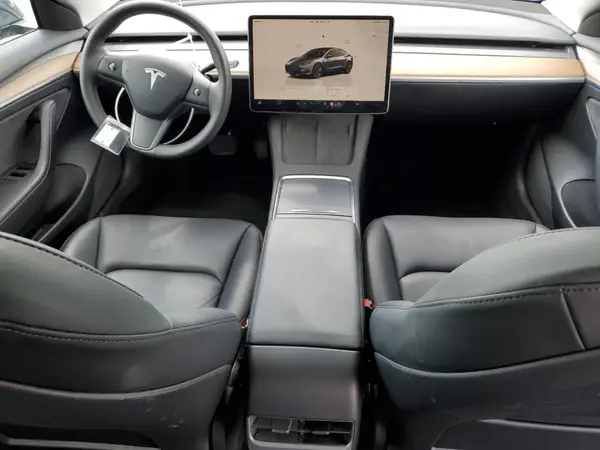 5YJ3E1EA7PF672543 2023 TESLA MODEL 3 - Image 8