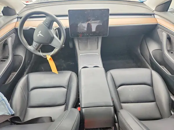 5YJ3E1EA7PF673059 2023 TESLA MODEL 3 - Image 8