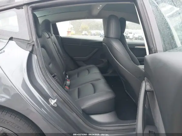 5YJ3E1EA7PF674308 2023 TESLA MODEL 3 - Image 8
