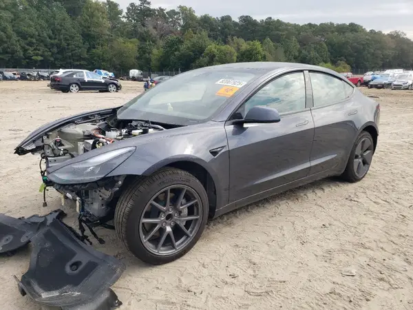 5YJ3E1EA7PF675037 2023 TESLA MODEL 3 - Image 1