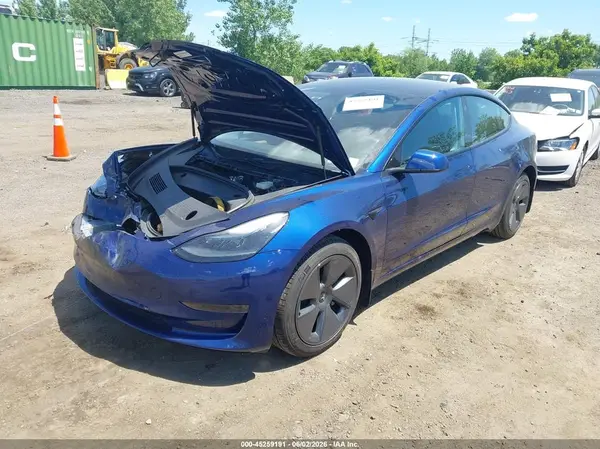 5YJ3E1EA7PF676138 2023 TESLA MODEL 3 - Image 2