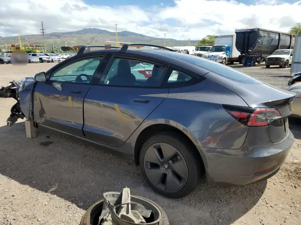 5YJ3E1EA7PF679959 2023 TESLA MODEL 3 - Image 2