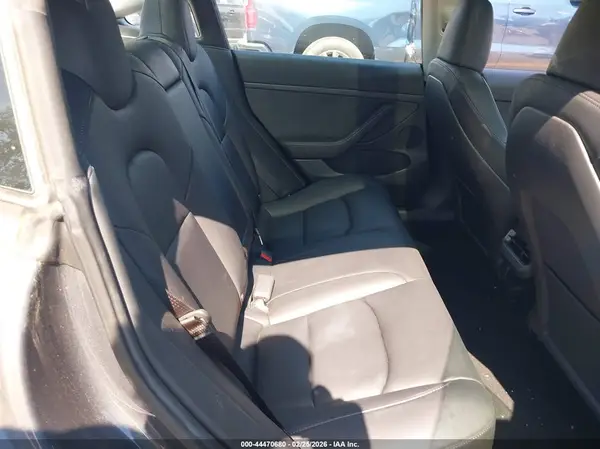 5YJ3E1EA7PF679976 2023 TESLA MODEL 3 - Image 8