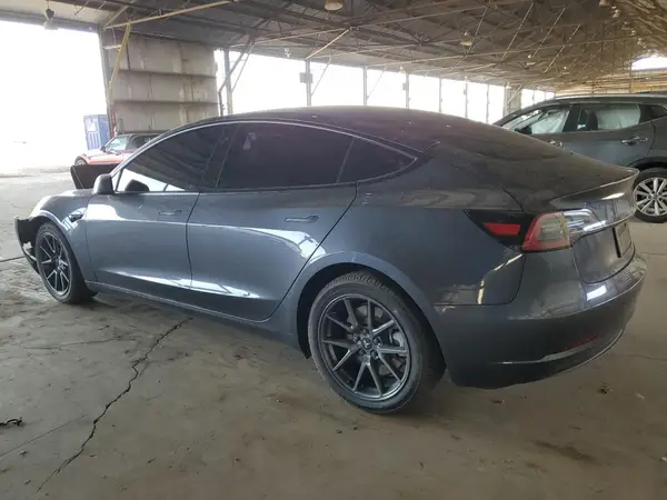 5YJ3E1EA7PF682179 2023 TESLA MODEL 3 - Image 2