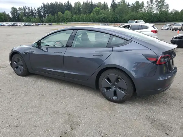 5YJ3E1EA7PF683249 2023 TESLA MODEL 3 - Image 2