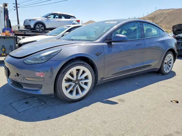 5YJ3E1EA7PF683736 2023 TESLA MODEL 3 - Image 1