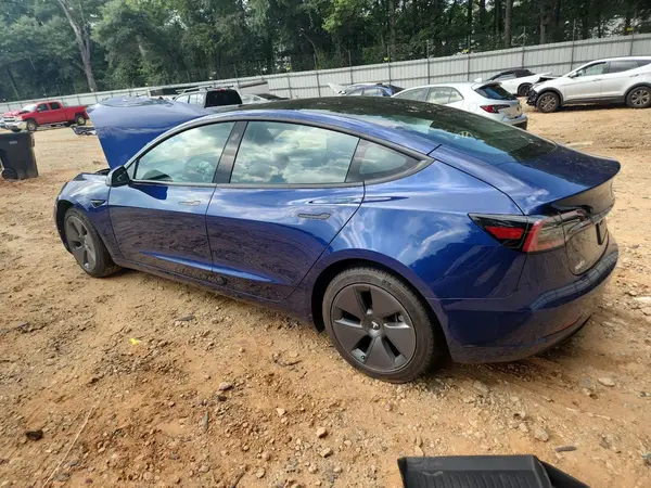 5YJ3E1EA7PF686653 2023 TESLA MODEL 3 - Image 2
