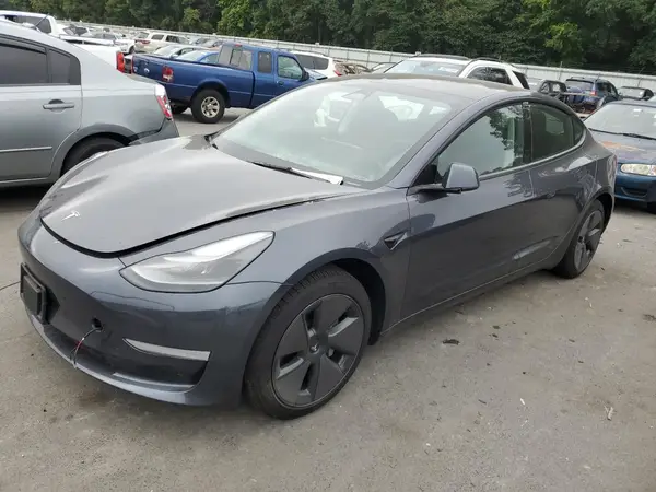 5YJ3E1EA7PF690119 2023 TESLA MODEL 3 - Image 1