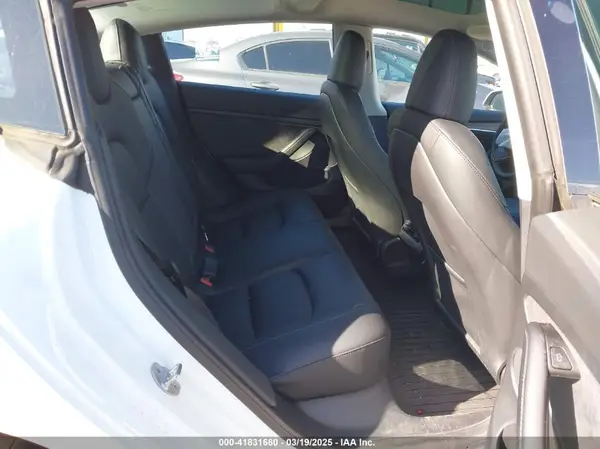 5YJ3E1EA7PF693103 2023 TESLA MODEL 3 - Image 8