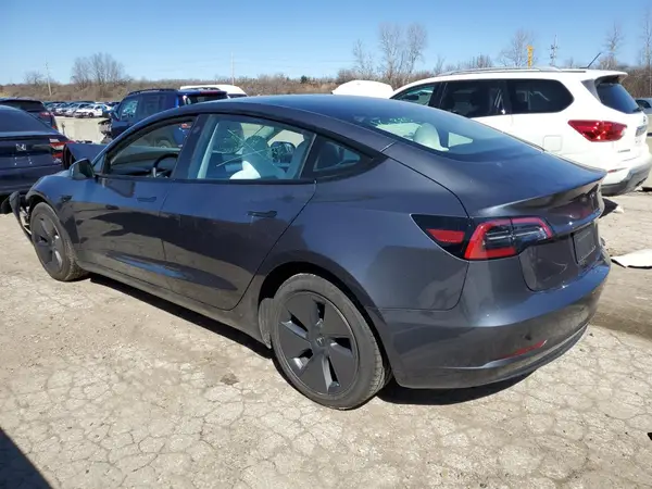 5YJ3E1EA7PF696177 2023 TESLA MODEL 3 - Image 2