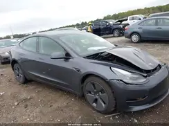 5YJ3E1EA7PF699211 2023 TESLA MODEL 3