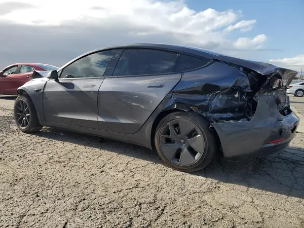 5YJ3E1EA7PF699970 2023 TESLA MODEL 3 - Image 2
