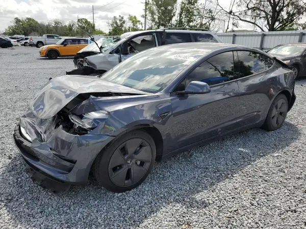 5YJ3E1EA7PF705024 2023 TESLA MODEL 3 - Image 1