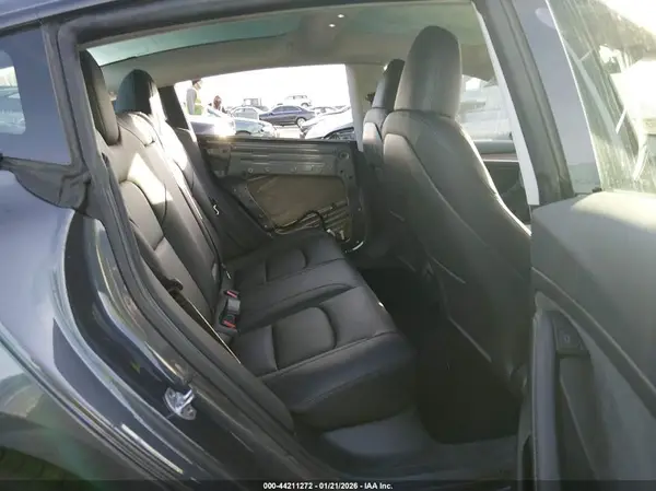 5YJ3E1EA7PF705041 2023 TESLA MODEL 3 - Image 8