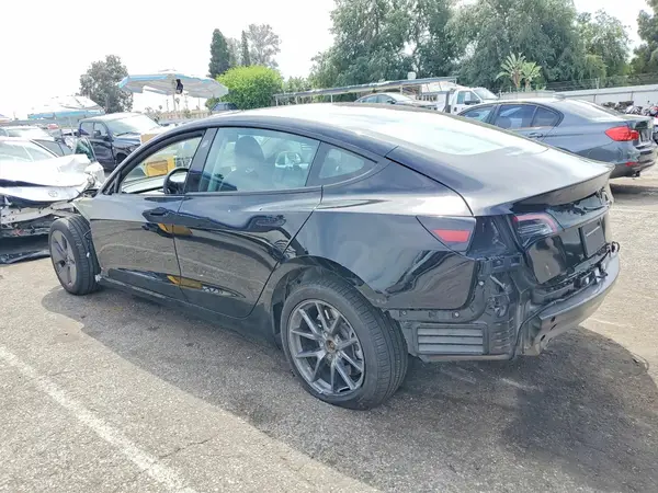 5YJ3E1EA7PF706481 2023 TESLA MODEL 3 - Image 2
