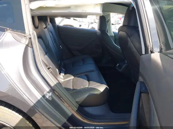 5YJ3E1EA7PF707999 2023 TESLA MODEL 3 - Image 8