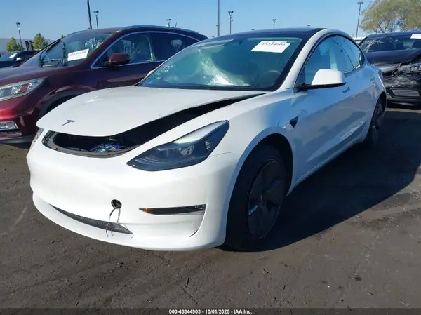 5YJ3E1EA7PF714550 2023 TESLA MODEL 3 - Image 2