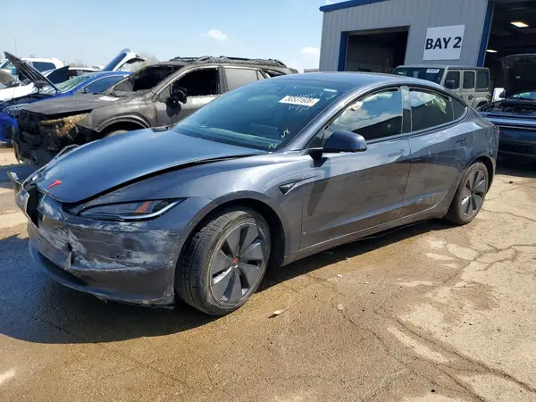 5YJ3E1EA7RF721713 2024 TESLA MODEL 3 - Image 1