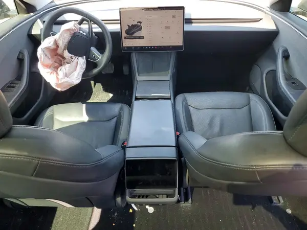 5YJ3E1EA7RF721713 2024 TESLA MODEL 3 - Image 8