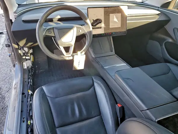 5YJ3E1EA7RF722120 2024 TESLA MODEL 3 - Image 8