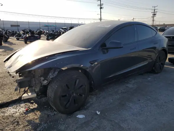 5YJ3E1EA7RF724353 2024 TESLA MODEL 3 - Image 1