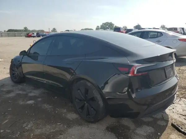 5YJ3E1EA7RF725065 2024 TESLA MODEL 3 - Image 2