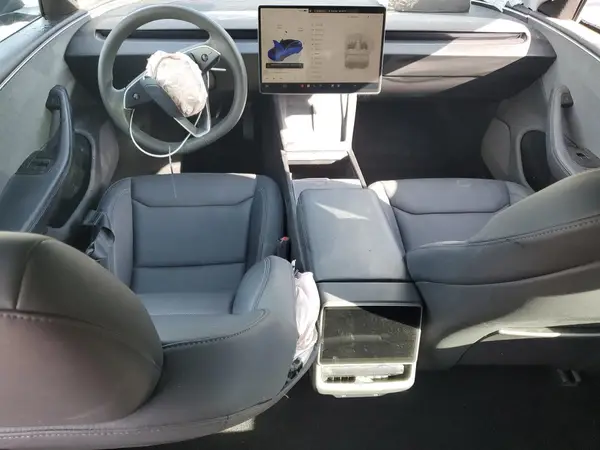 5YJ3E1EA7RF726152 2024 TESLA MODEL 3 - Image 8