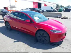 5YJ3E1EA7RF726300 2024 TESLA MODEL 3