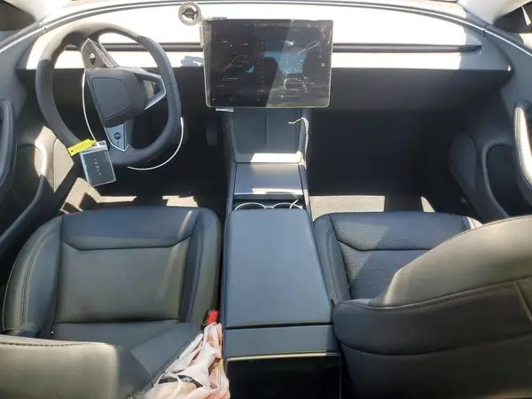 5YJ3E1EA7RF726961 2024 TESLA MODEL 3 - Image 8