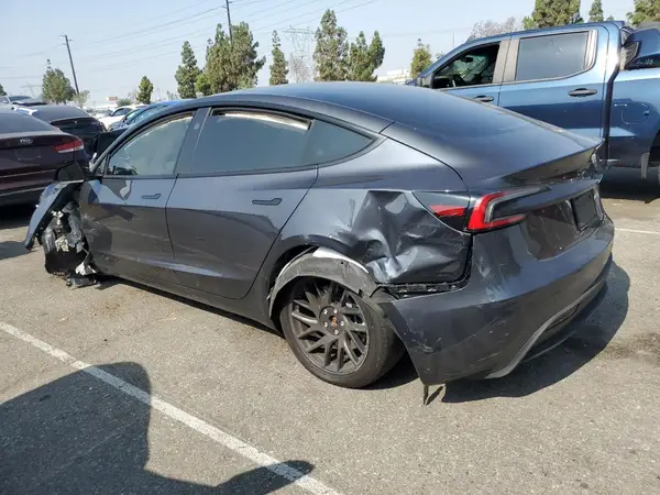 5YJ3E1EA7RF728225 2024 TESLA MODEL 3 - Image 2