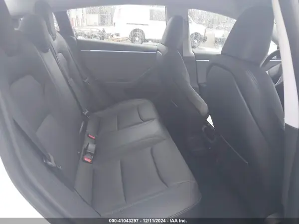 5YJ3E1EA7RF729214 2024 TESLA MODEL 3 - Image 8