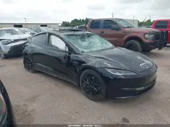 5YJ3E1EA7RF733036 2024 TESLA MODEL 3