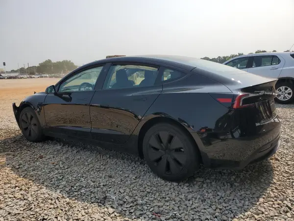 5YJ3E1EA7RF738723 2024 TESLA MODEL 3 - Image 2