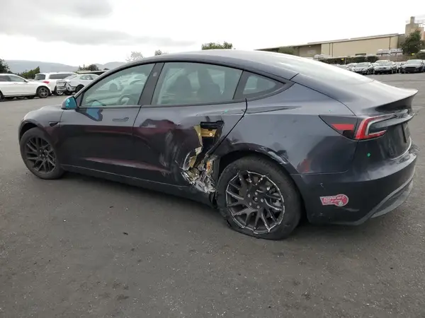5YJ3E1EA7RF741945 2024 TESLA MODEL 3 - Image 2