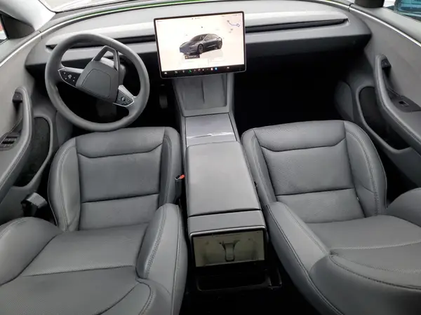 5YJ3E1EA7RF741945 2024 TESLA MODEL 3 - Image 8