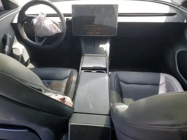5YJ3E1EA7RF744781 2024 TESLA MODEL 3 - Image 8
