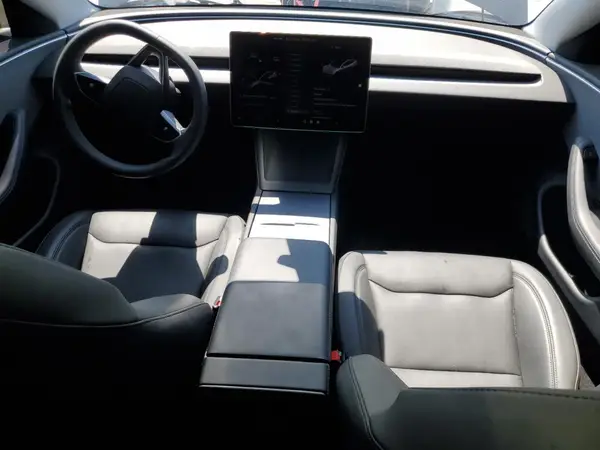 5YJ3E1EA7RF745848 2024 TESLA MODEL 3 - Image 8