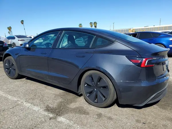 5YJ3E1EA7RF746840 2024 TESLA MODEL 3 - Image 2