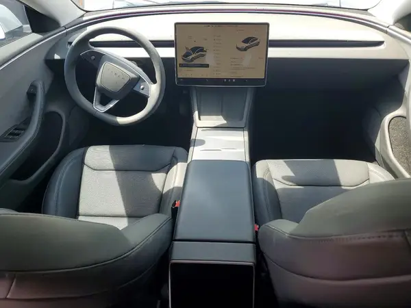 5YJ3E1EA7RF752671 2024 TESLA MODEL 3 - Image 8