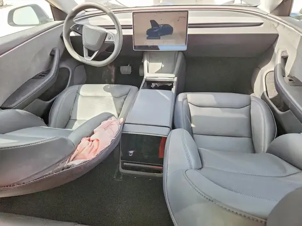 5YJ3E1EA7RF757787 2024 TESLA MODEL 3 - Image 8