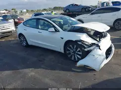 5YJ3E1EA7RF762407 2024 TESLA MODEL 3