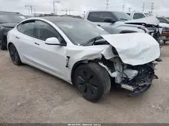5YJ3E1EA7RF772127 2024 TESLA MODEL 3