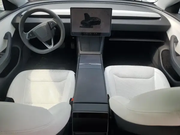 5YJ3E1EA7RF784939 2024 TESLA MODEL 3 - Image 8
