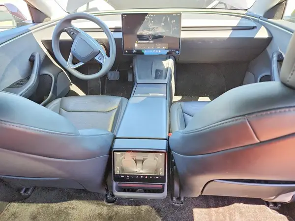 5YJ3E1EA7RF785993 2024 TESLA MODEL 3 - Image 8