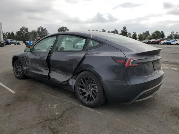 5YJ3E1EA7RF786853 2024 TESLA MODEL 3 - Image 2