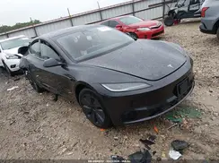 5YJ3E1EA7RF825683 2024 TESLA MODEL 3