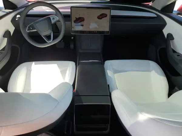 5YJ3E1EA7RF827661 2024 TESLA MODEL 3 - Image 8